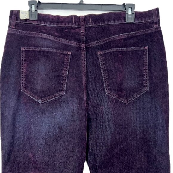 We The Free People First Class Flocked Low Rise Relaxed Straight Jeans 33 NWOT - Picture 6 of 6